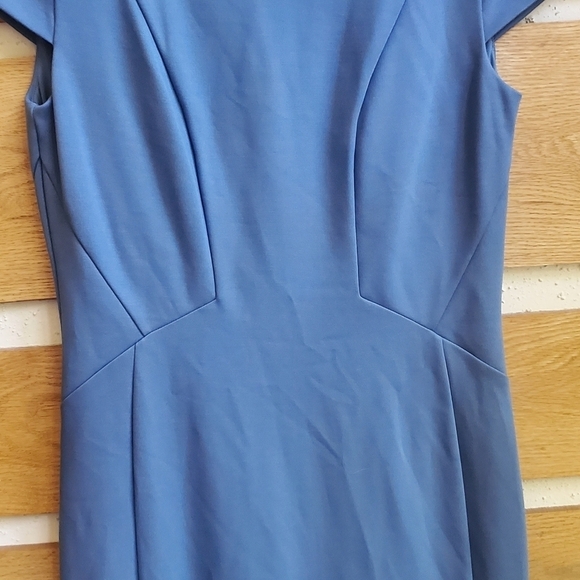 Brooks Brothers Sculpted Neckline Sheath Ponte Knit Meshed Lined Sz 4 Dress - Picture 3 of 11